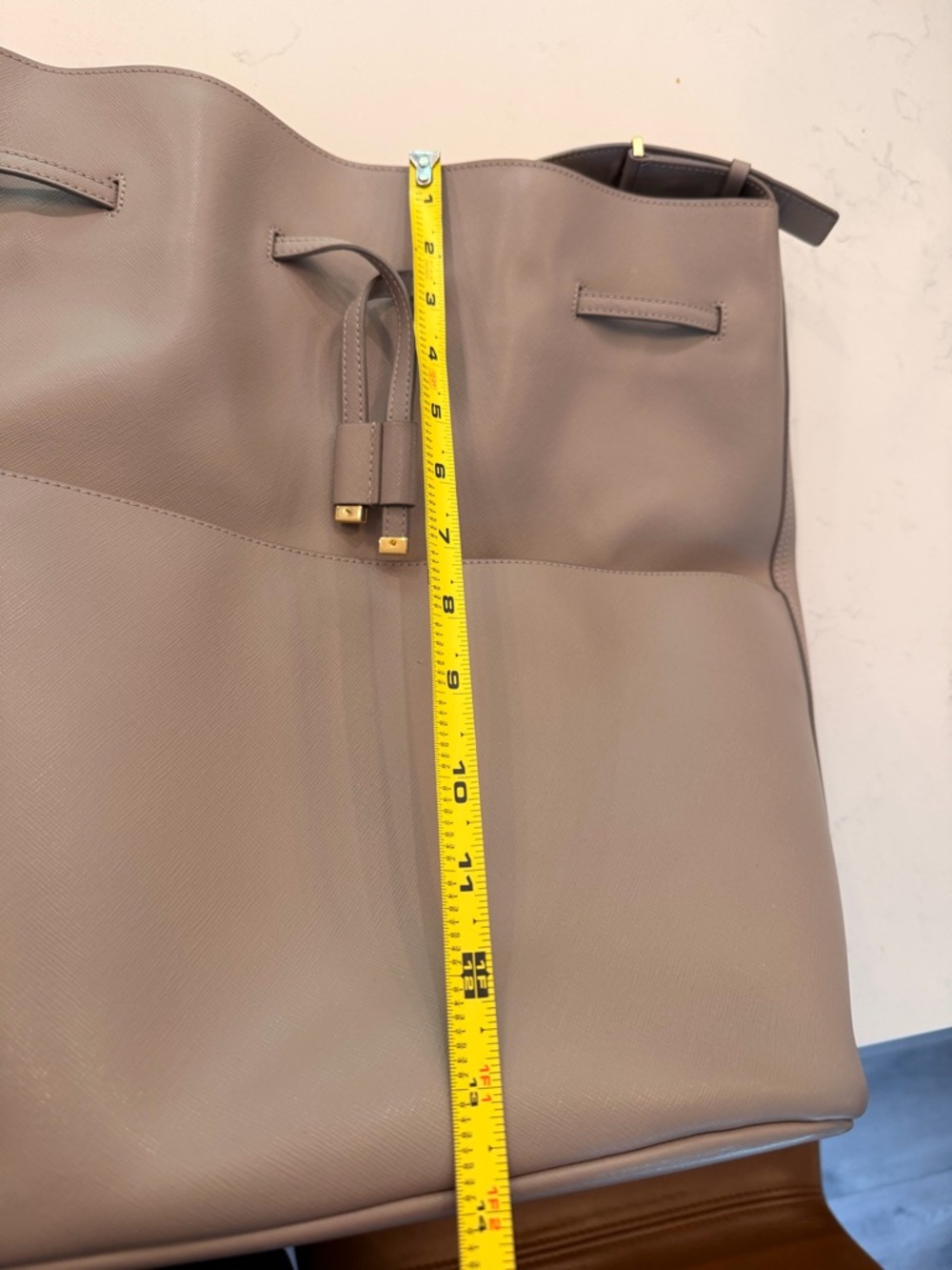 Cuyana Taupe Bucket Bag - Picture 6 of 8
